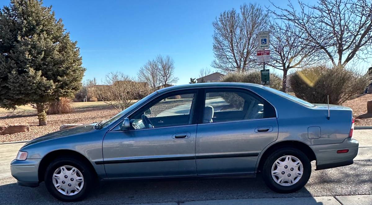 Honda-accord-1995-blue-7