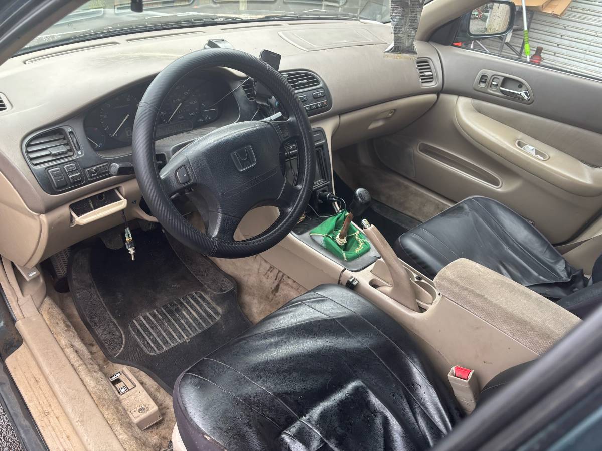 Honda-accord-1996-green-5