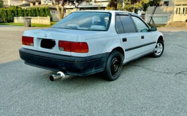 Honda-accord-4-door-sedan-1992-white-5