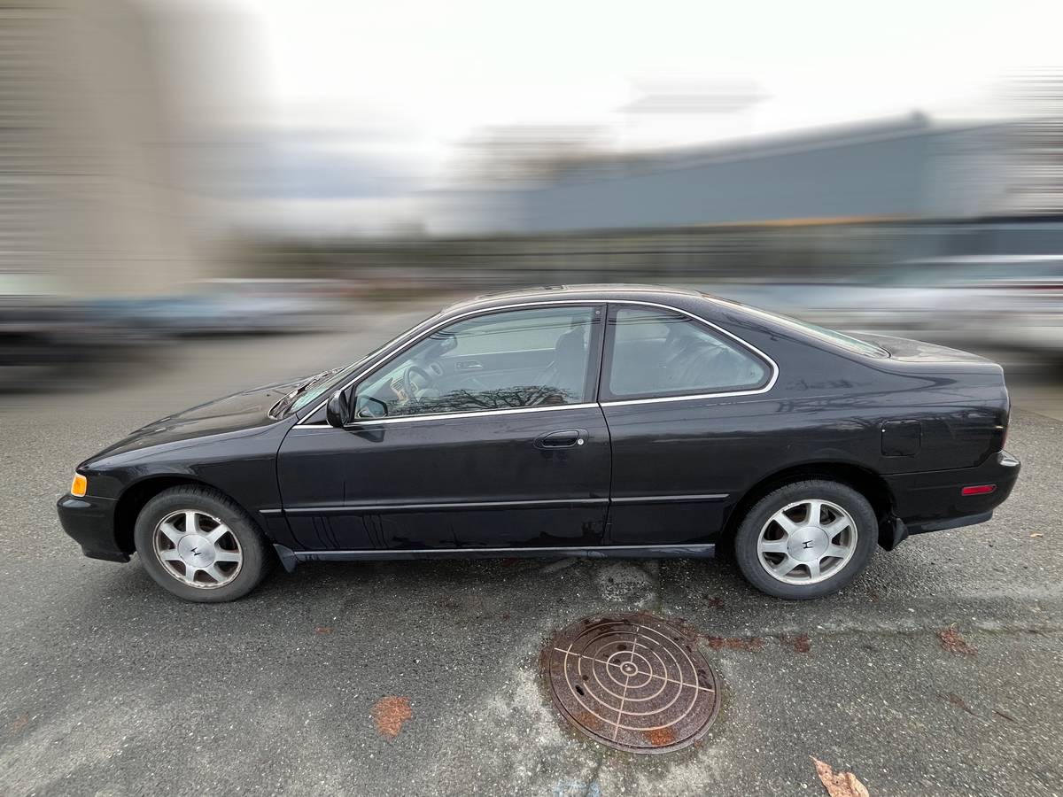 Honda-accord-ex-r-1994-black-3