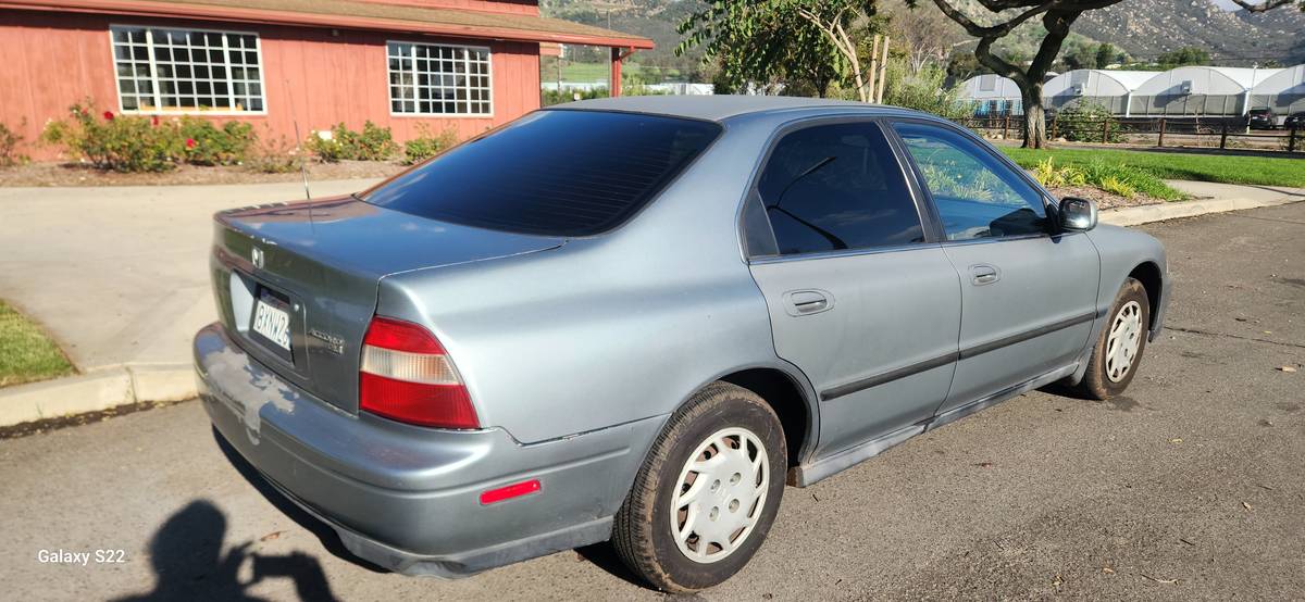 Honda-accord-lx-1994-grey-7