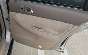 Honda-accord-lx-1996-silver-18