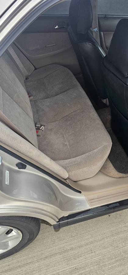 Honda-accord-lx-1996-silver-3