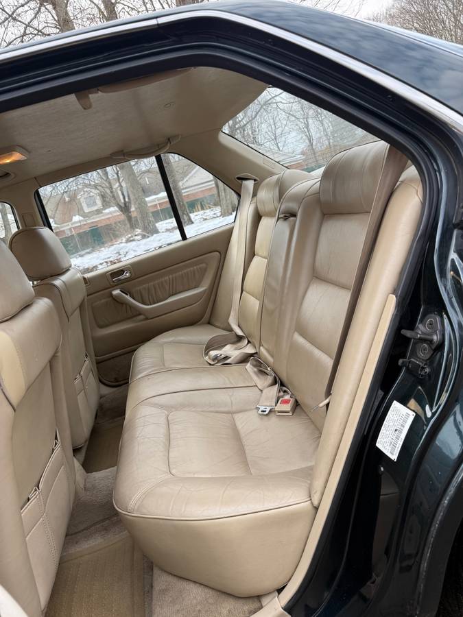 Honda-accord-se-4dr-sedan-1993-green-10