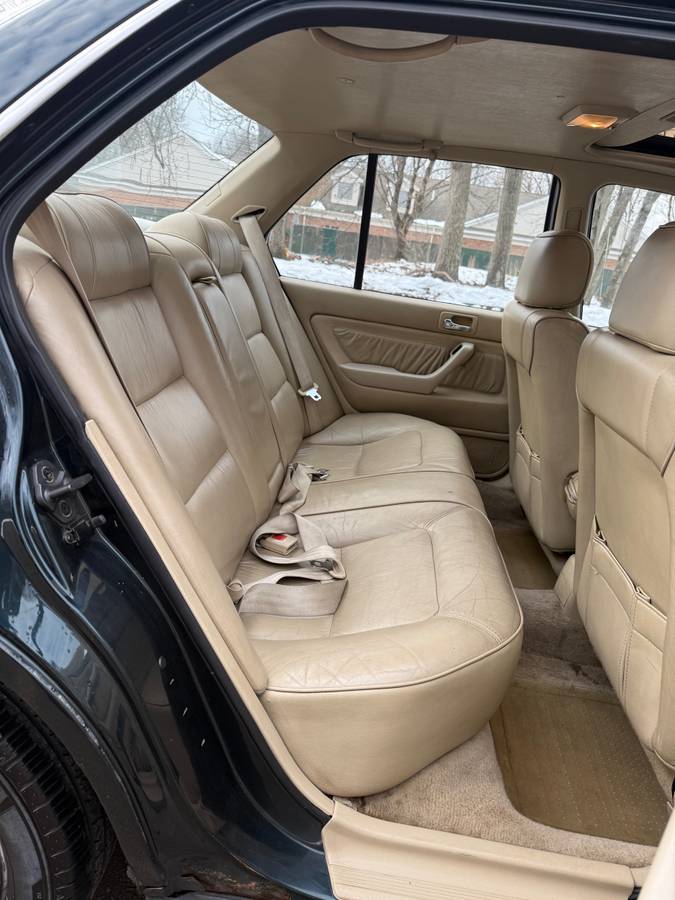 Honda-accord-se-4dr-sedan-1993-green-14