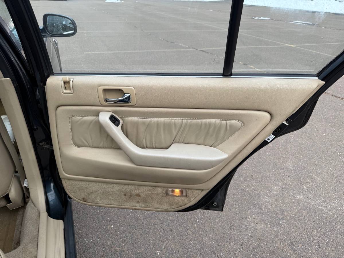 Honda-accord-se-4dr-sedan-1993-green-15