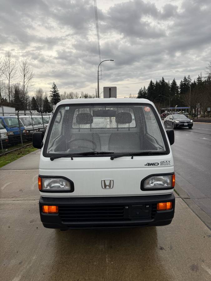 Honda-acty-1992-white-10