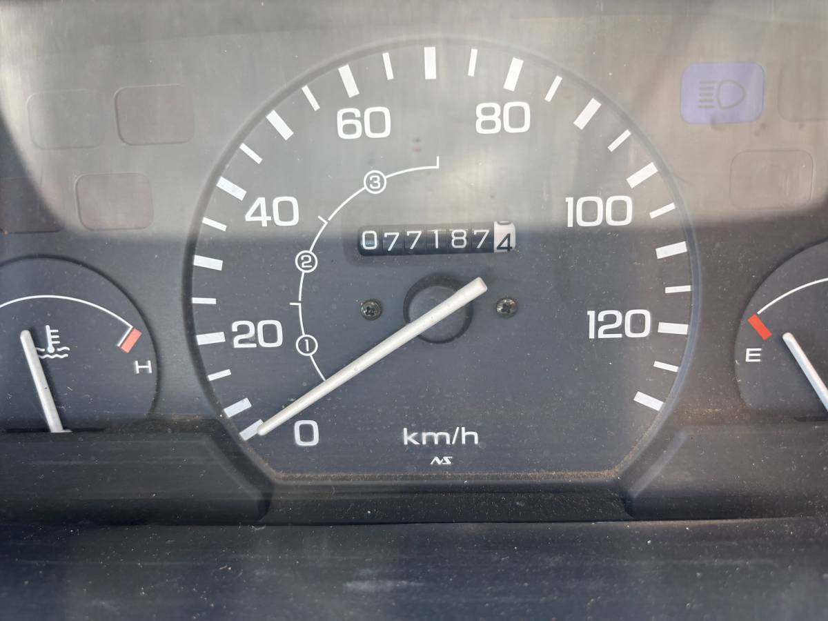 Honda-acty-1992-white-16