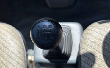 Honda-acty-1992-white-17