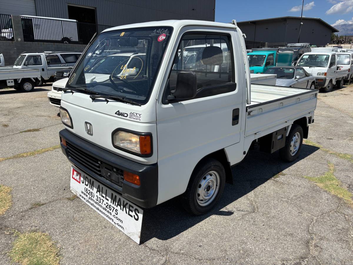 Honda-acty-1992-white-27