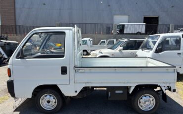Honda-acty-1992-white-28