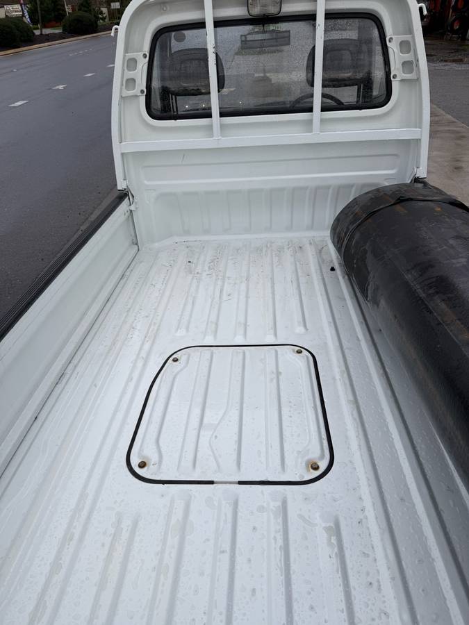 Honda-acty-1992-white-3