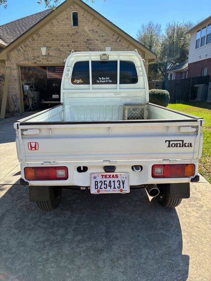 Honda-acty-minitruck-1993-white