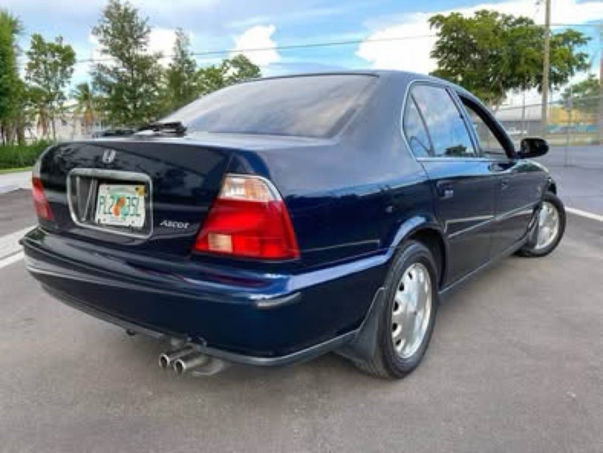 Honda-ascot-1994-blue-1