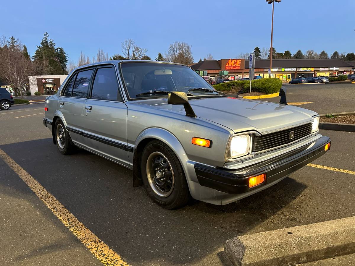 Honda-civic-1982-blue-2