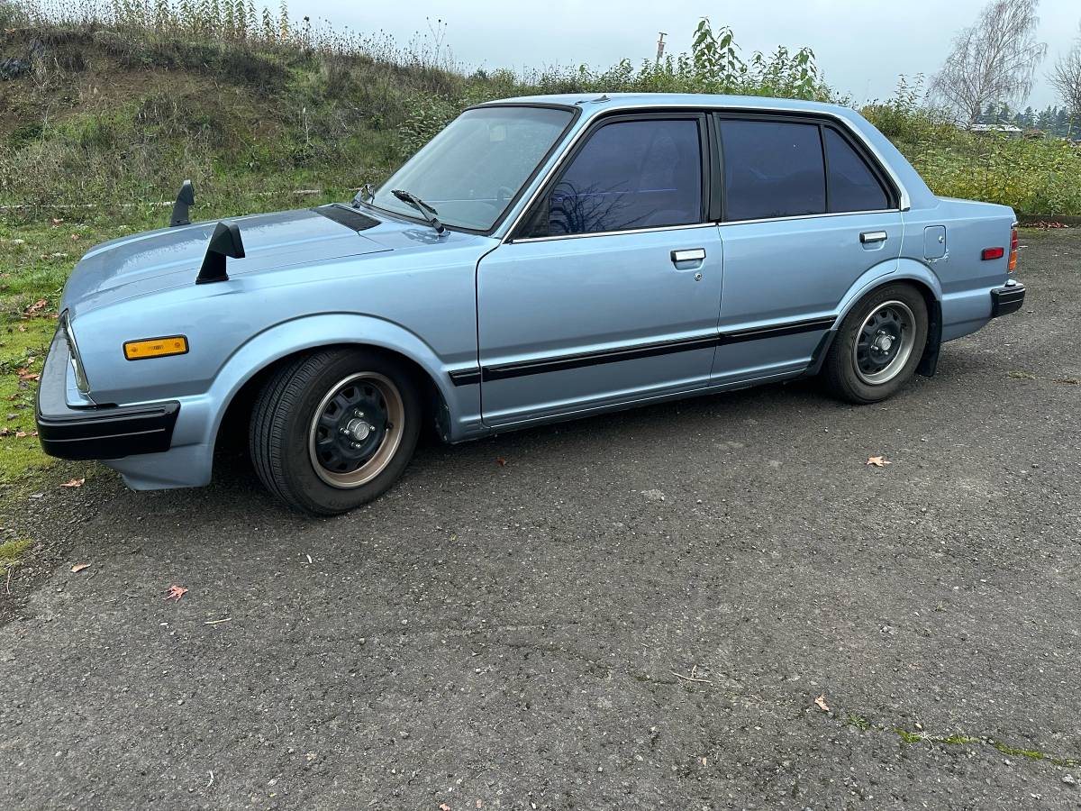 Honda-civic-1982-blue-3