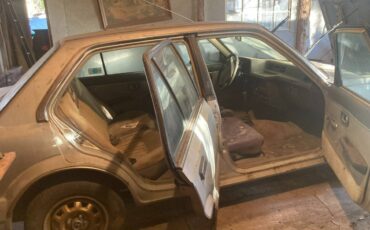 Honda-civic-1982-silver-12