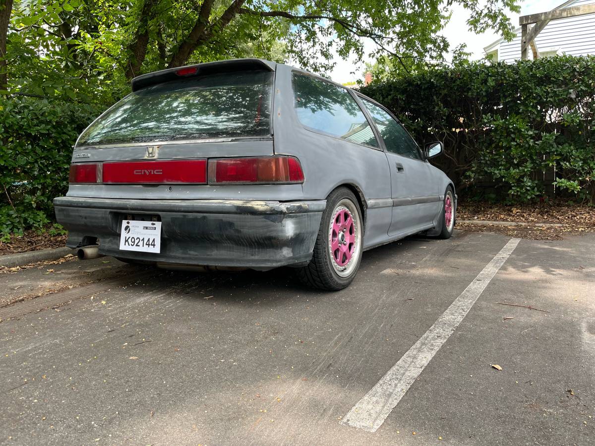 Honda-civic-1991-grey-1