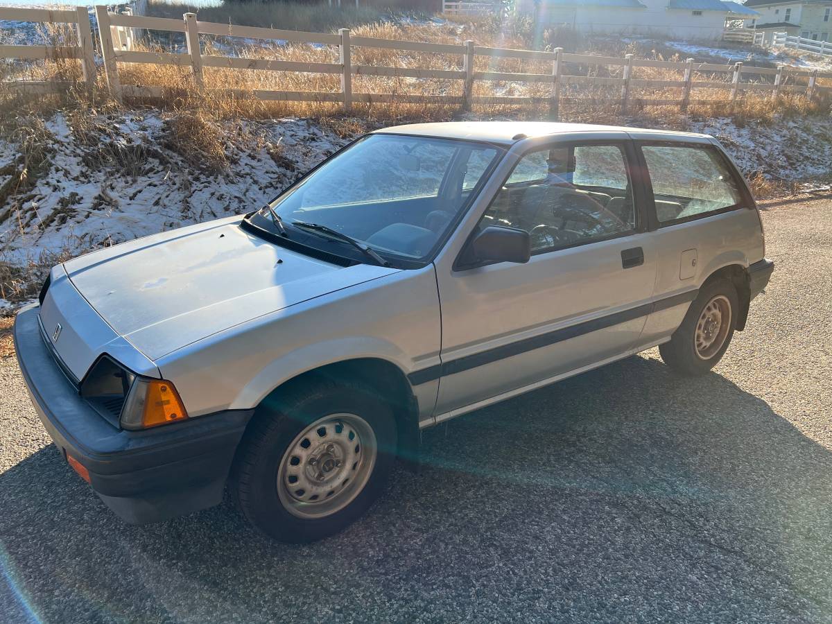 Honda-civic-hatchback-1984