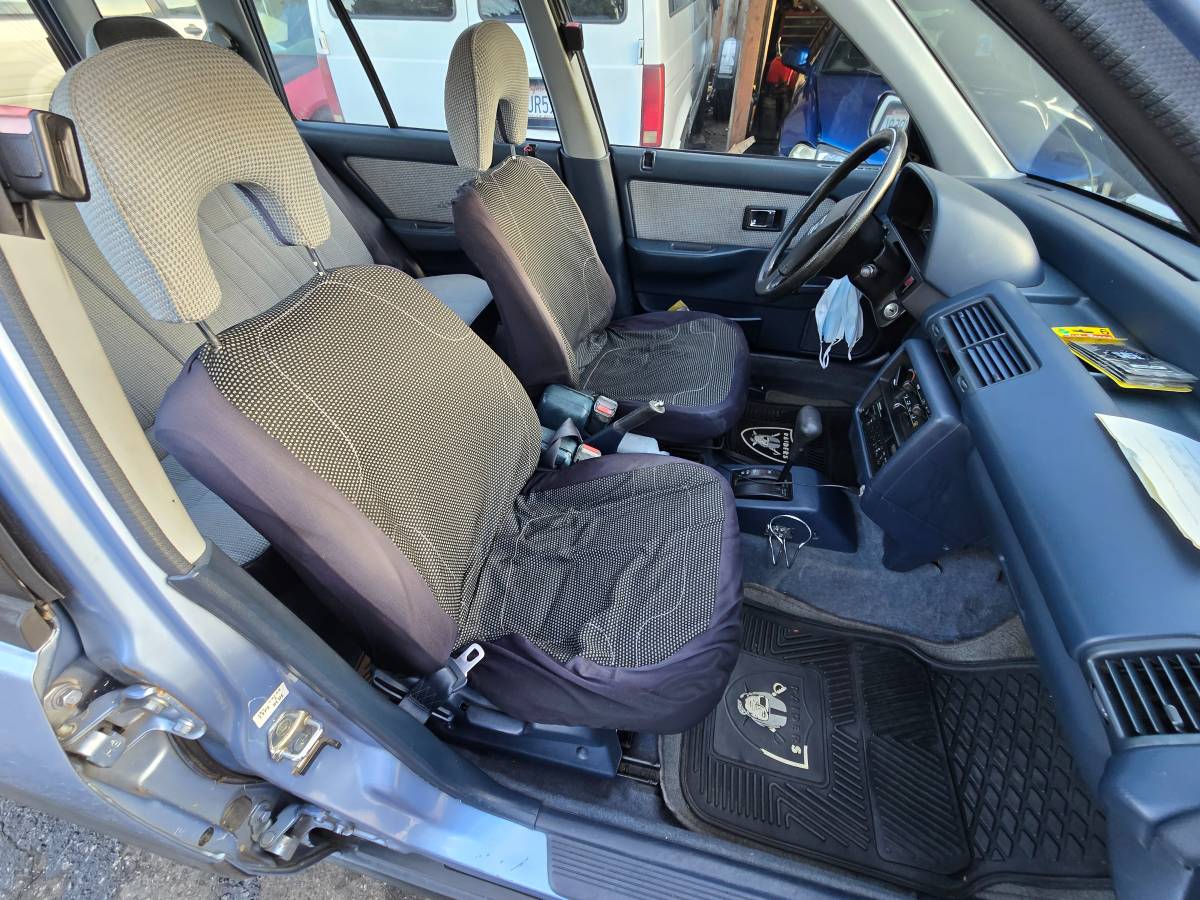 Honda-civic-wagon-1990-12