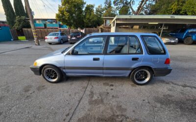 Honda civic wagon 1990