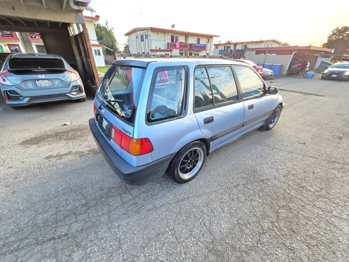 Honda-civic-wagon-1990-8