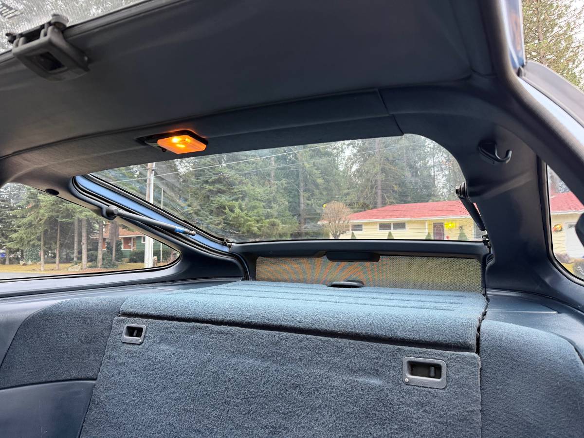 Honda-crx-1988-blue-11