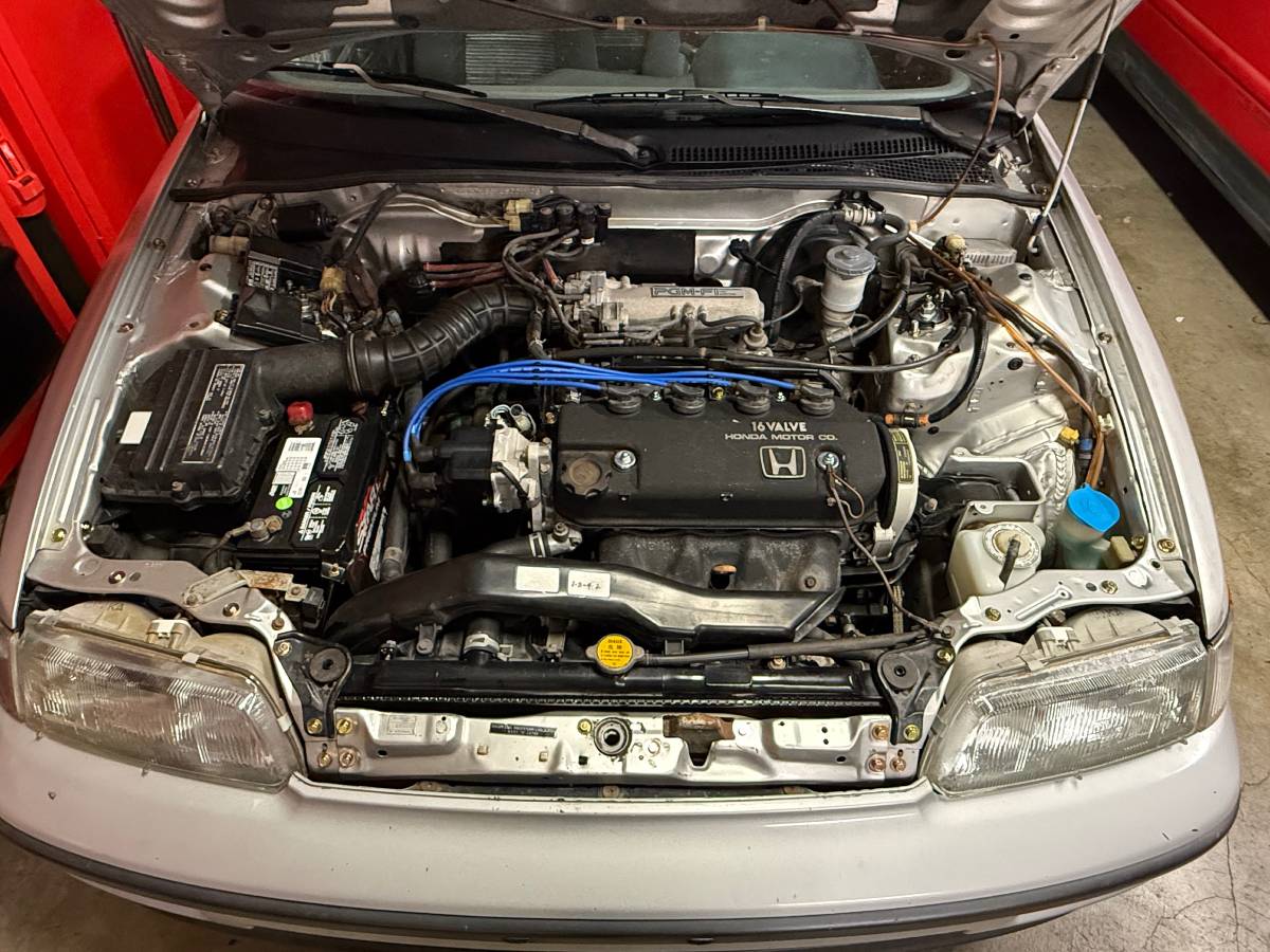 Honda-crx-1988-silver-4