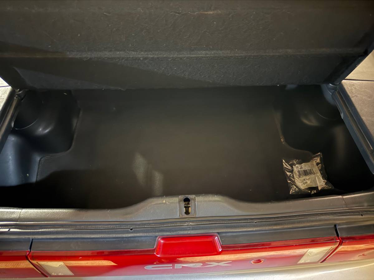 Honda-crx-1988-silver-8