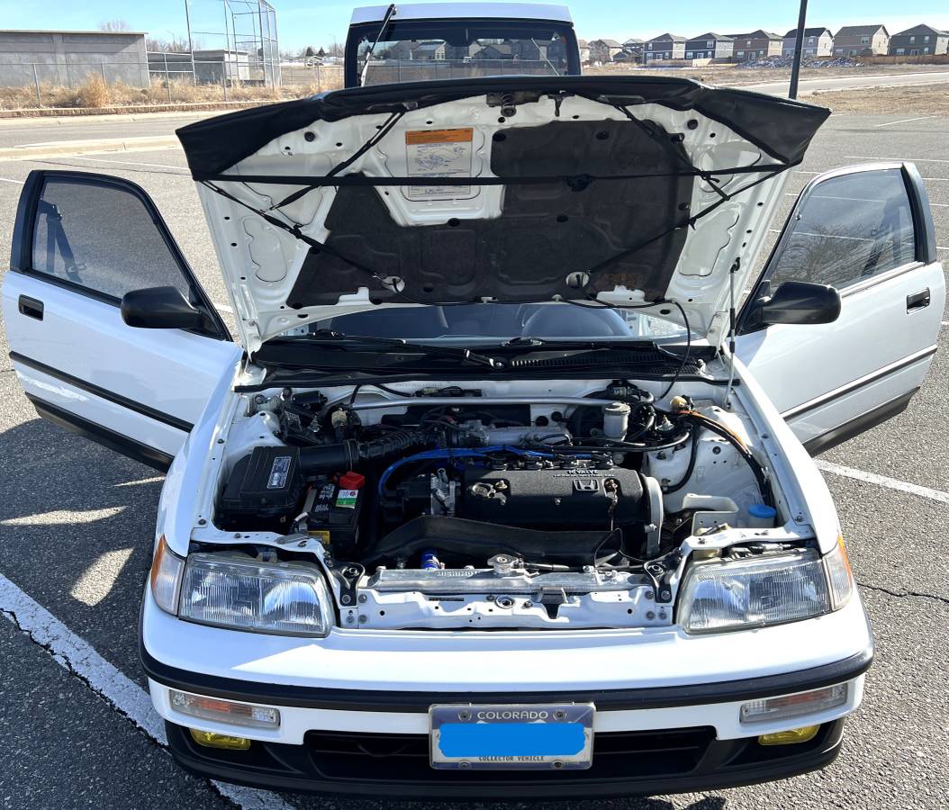 Honda-crx-1990-white-14