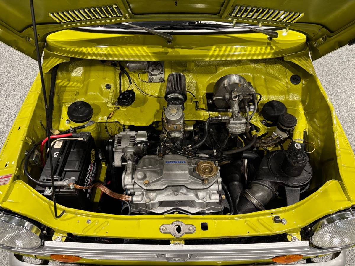 Honda-n600-1971-yellow-18