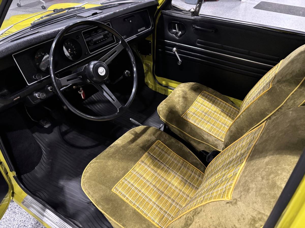 Honda-n600-1971-yellow-4