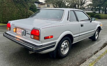 Honda-prelude-1981-grey-2