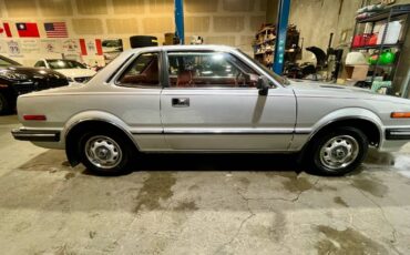 Honda-prelude-1981-grey-21