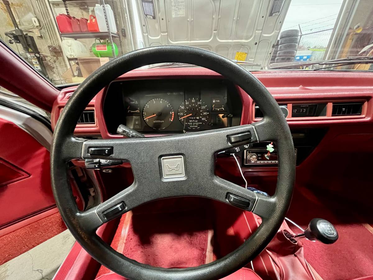 Honda-prelude-1981-grey-4