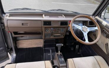 Honda-street-1987-grey-4