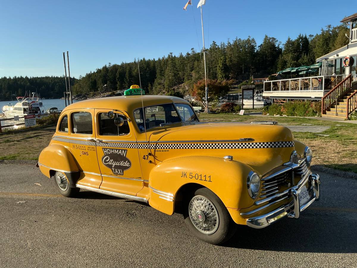 Hudson-1947-yellow-3