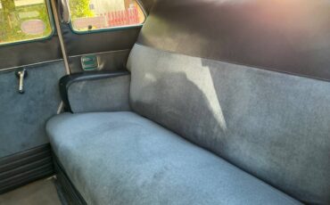 Hudson-1947-yellow-5