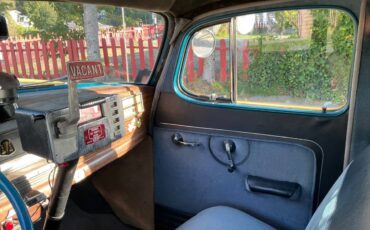 Hudson-1947-yellow-9