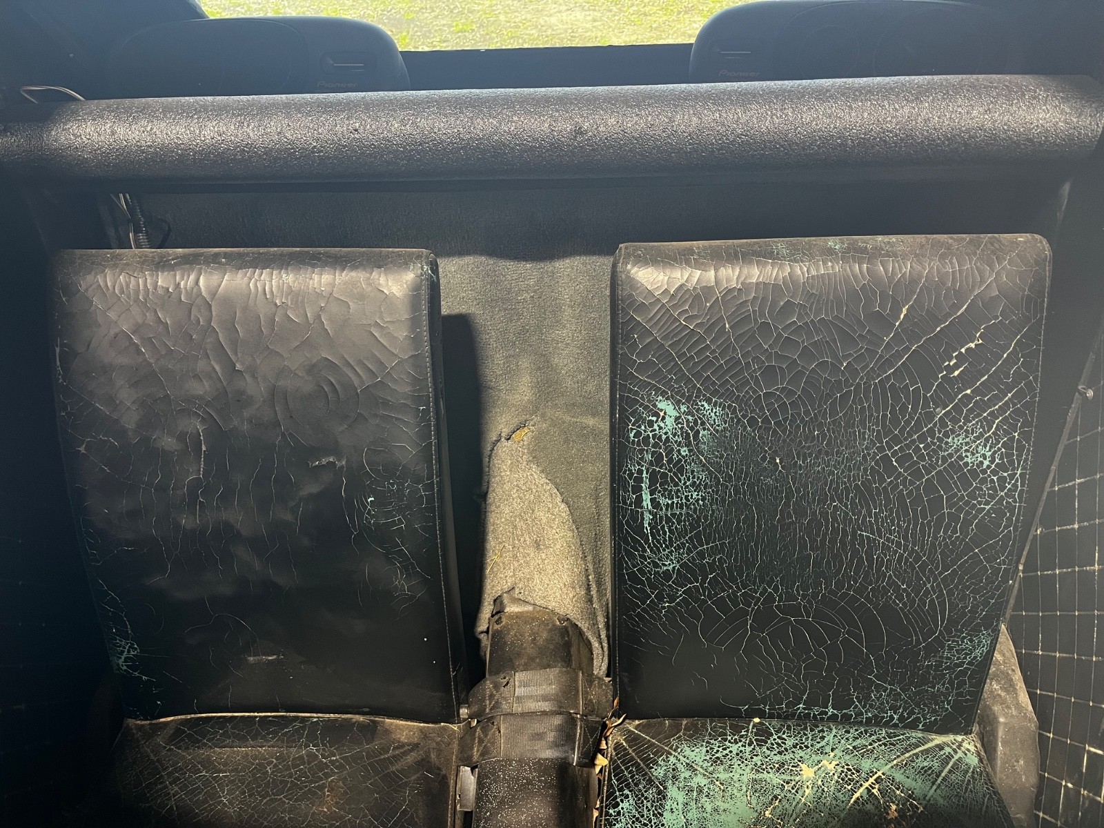 Hudson-Terraplane-1936-Coupe-9