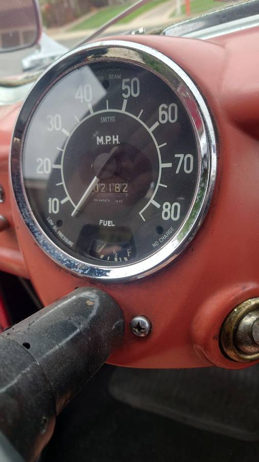 Hudson-metropolitan-1955-red-3