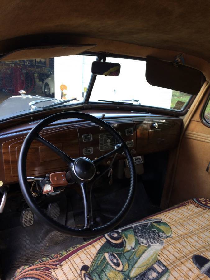 Hudson-terraplane-1937-grey-3