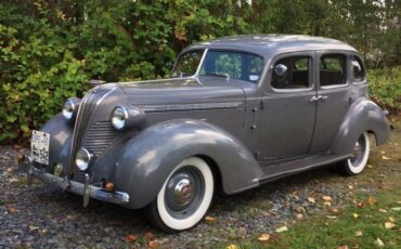 Hudson-terraplane-1937-grey-5