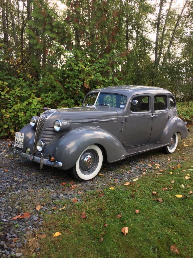 Hudson-terraplane-1937-grey-5
