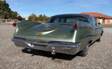 Imperial-crown-1960-green-2