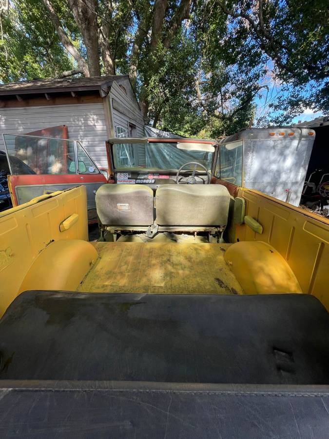 Internationa-harvester-scout.right-side-steering-1978-orange-11