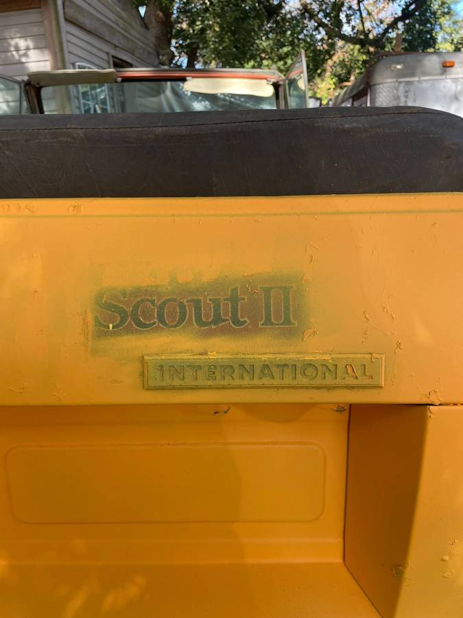 Internationa-harvester-scout.right-side-steering-1978-orange-12