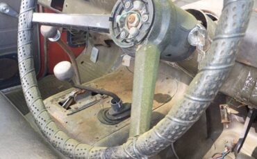 Internationa-harvester-scout.right-side-steering-1978-orange-5