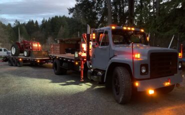 International-1754-diesel-1987-grey-8