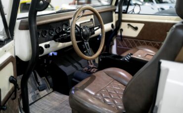 International-1967-SUV-1